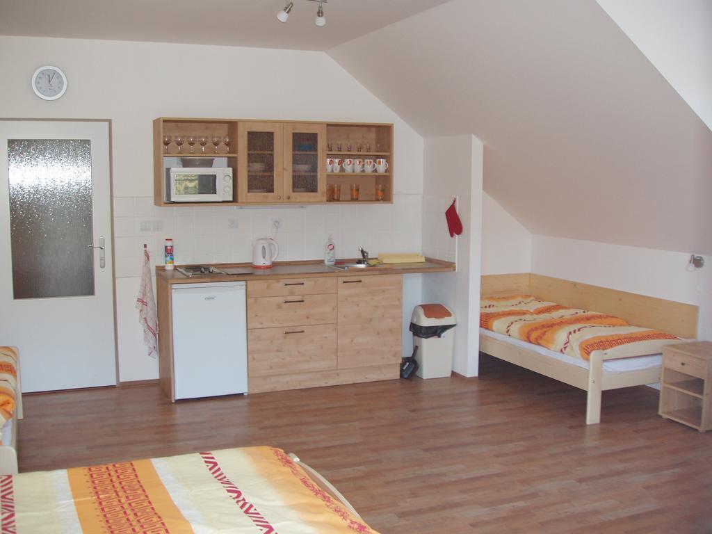 Orbit Karlov Pod Pradedem Apartment Malá Morávka Екстериор снимка
